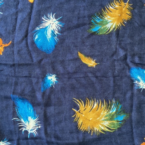 Talbots Navy Scarf with Scattered Feathers - Picture 5 of 5